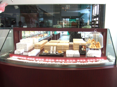 0820cheztani4.gif