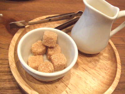 1007cafenid2.gif