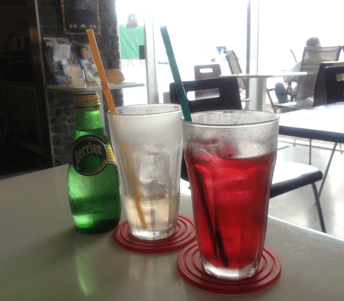20130731honndocaffe1.gif