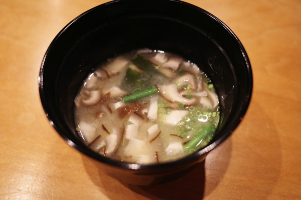 R0000715.jpg