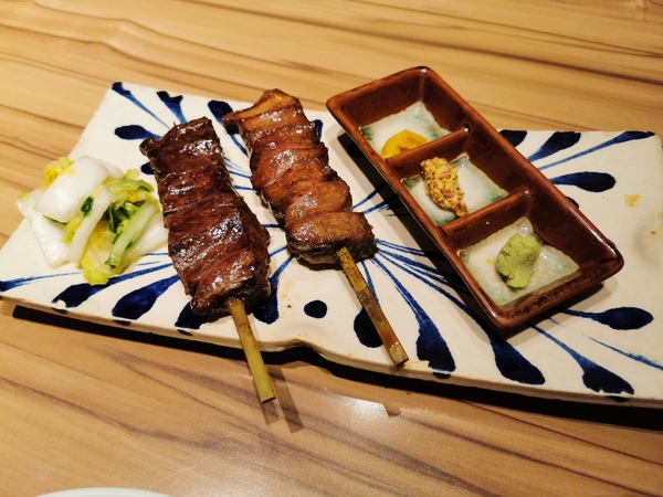 牛タン　牛サガリ.jpg