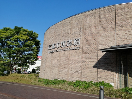 20231108_武雄図書館.jpg